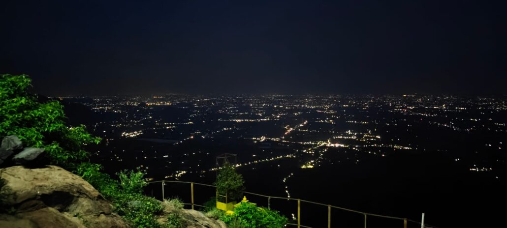 Paruvathamalai hills Night view after sunset